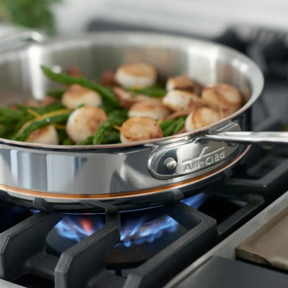 Copper Core 5-ply Bonded Cookware, Sauce Pan 3 Quart | All-Clad
