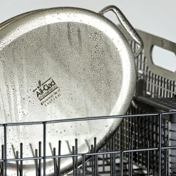 15-Inch Oval Baker / Bake, Roast and Serve in Style