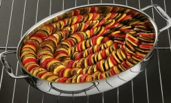 15-Inch Oval Baker with Red Pot Holders / Bake and Serve