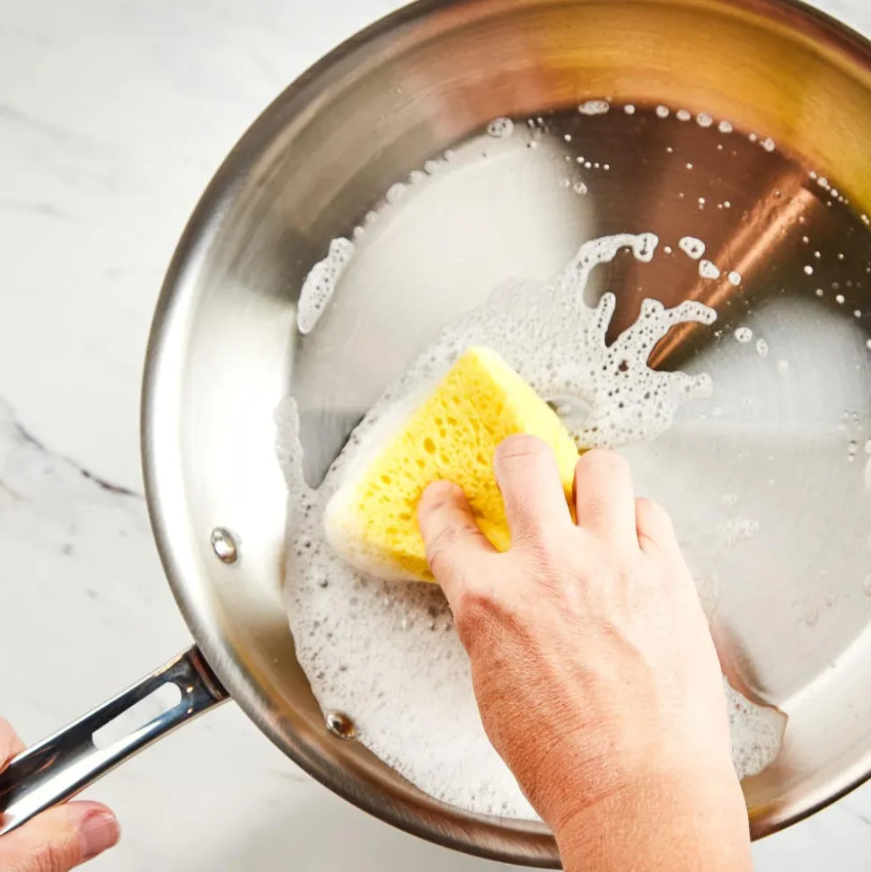 10.5-Inch Sear and Serve Skillet / All-Clad D3 Stainless Steel Perfection