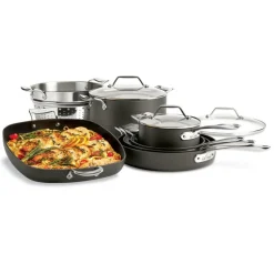 12-Piece Nonstick Cookware Set / All-Clad Essentials for Every Kitchen