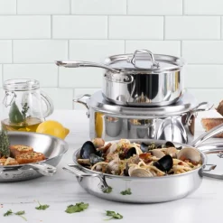 7-Piece Pots and Pans Set / All-Clad D3 Stainless Everyday Collection