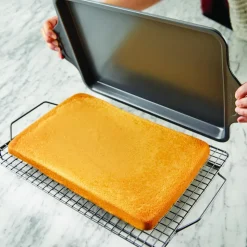 Pro-Release Nonstick Bakeware Set; 5 piece Set