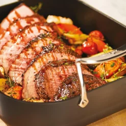 Small Roaster with Rack / All-Clad Essentials Nonstick for Perfect Roasts