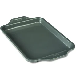 13x9-Inch Quarter Sheet Pan / All-Clad Pro-Release for Flawless Baking